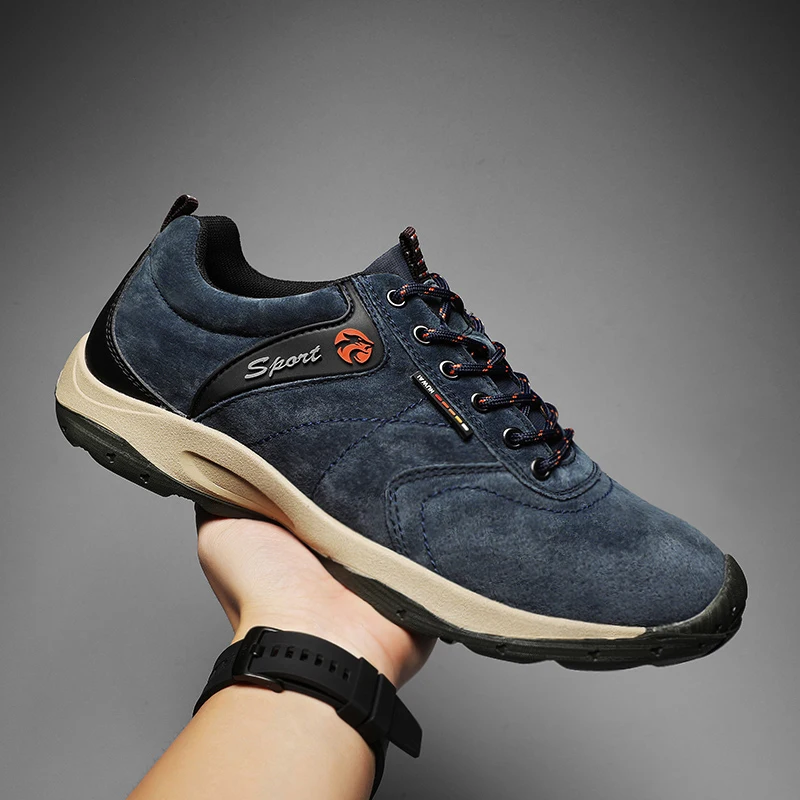 SALUDAS Outdoor Hiking Shoes Fashion Men Leather Casual Shoes Military Tactical Army Combat Lace Up Boots Desert Sneakers Shoes