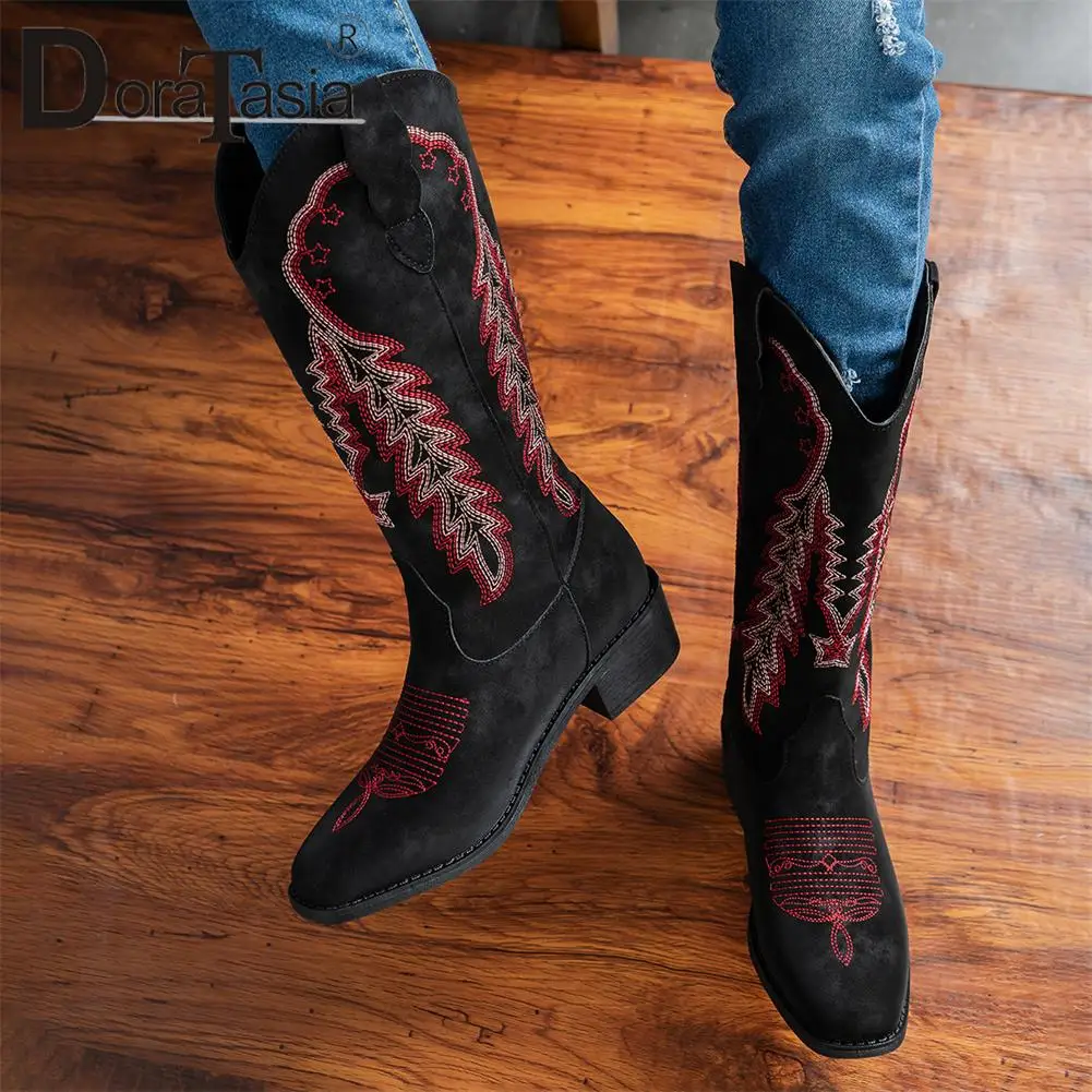 

Brand Design Ladies Chunky Heels Cowgirl Boots Fashion Embroider Mixed Colors women's Cowboy Boots Casual Party Woman Shoes