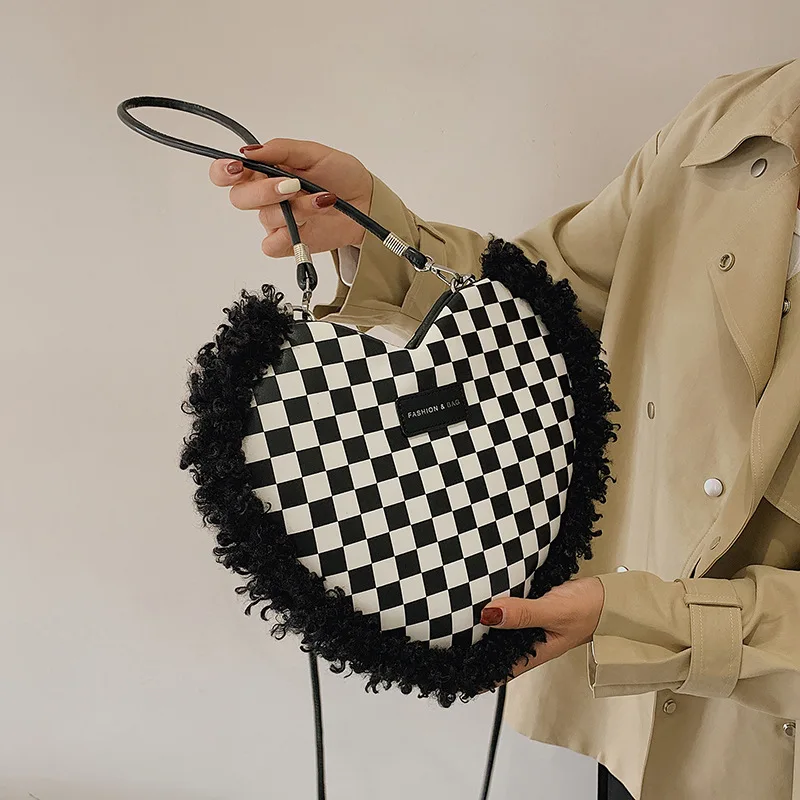 

2021 New Trendy Textured One-Shoulder Bag Bag Women's Bag Simple Trendy Crossbody Bag Heart-Shaped Personality Fashion Handbag
