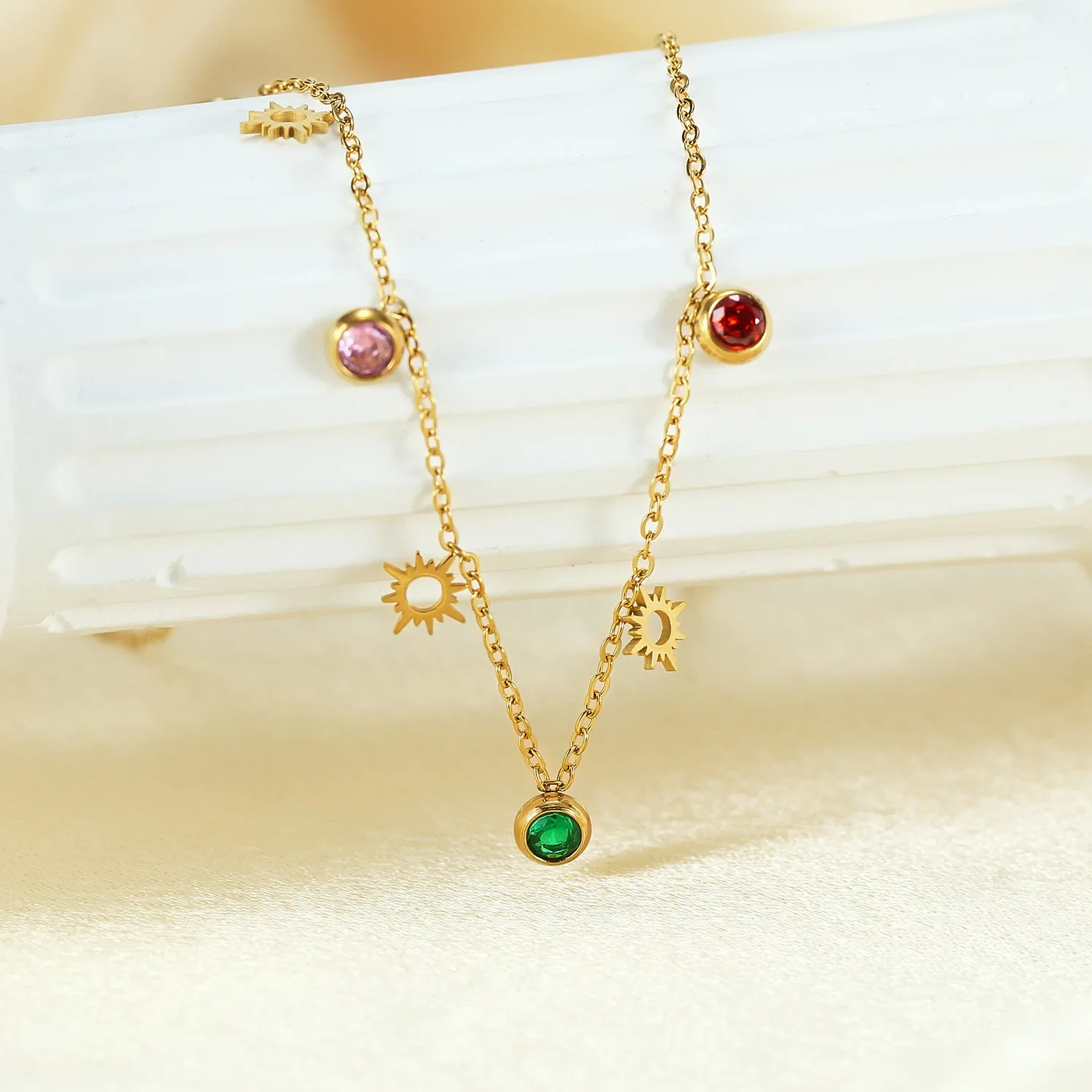 Изысканный красочный браслет с цирконом из нержавеющей стали позолоченные