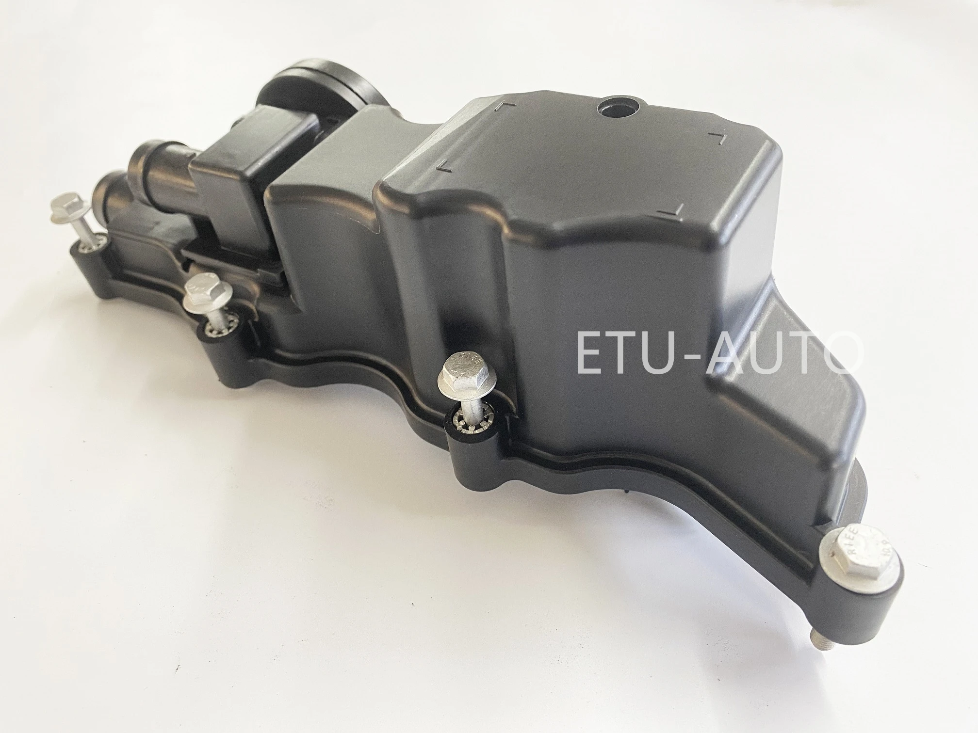 Фото Для Land Range Rover Defender Jaguar AJ200 бензиновый 2,0 T крышка клапана вентиляционного отверстия картера двигателя LR110348 JDE40126 №4