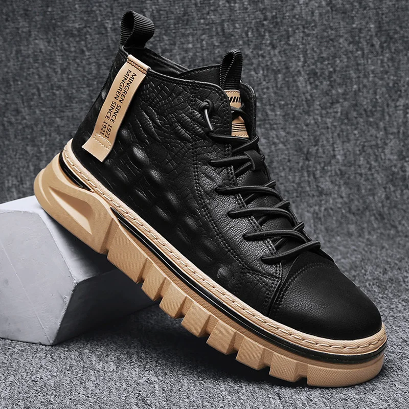 

New Boots Men Leather Casual Shoes Motorcycle Lace Up Ankle Boots Man Platform Fashion Black Mid TopTooling Non-Slip Boots