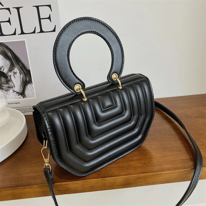 

2022 new shoulder bag retro design crossbody bag portable small square bag fashionable purses satchels purses and handbags