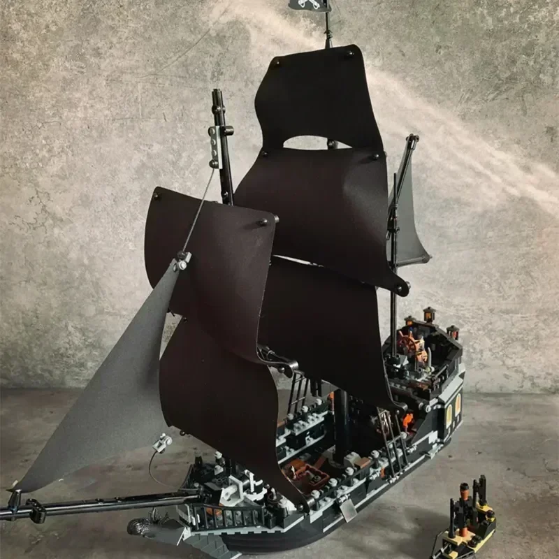 Новый корабль пирата Императорский Карибского моря флагманский черный жемчуг