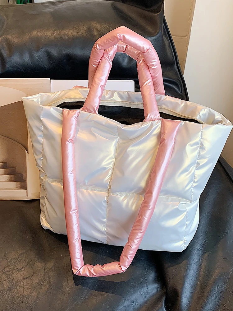 Trendy Cotton Tote Shoulder Bag for Fashionable Women