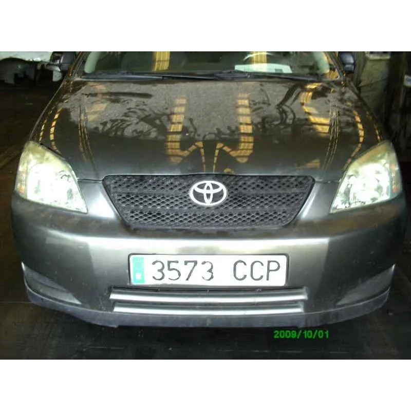 Injector/10027902 serves for TOYOTA COROLLA (E12) 1.4 D-4D TERRA BERLINA |