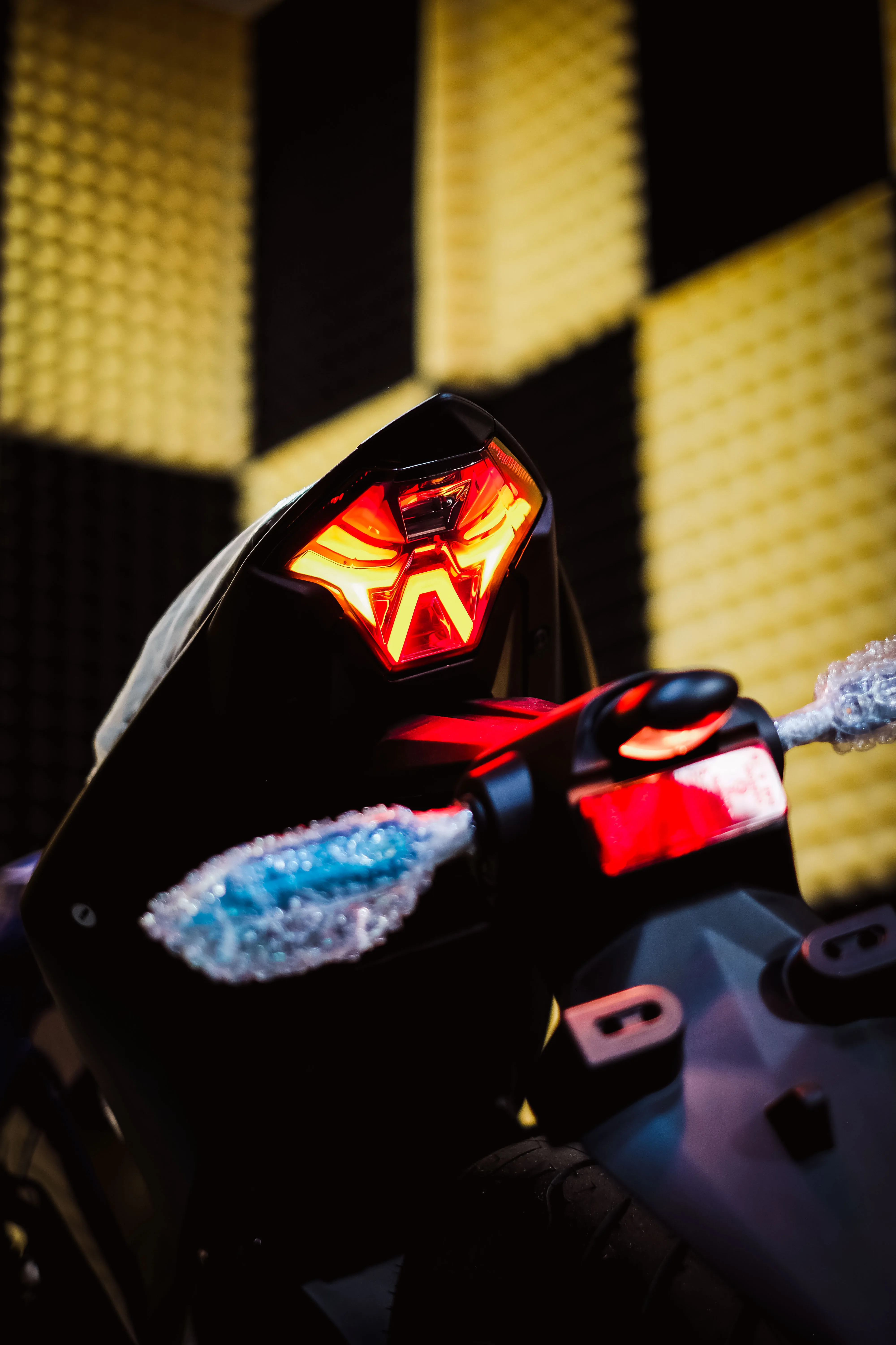 Задний фонарь R25 R3 Светодиодный стоп-сигнал типа Avenger для мотоцикла Yamaha YZF Exciter 150