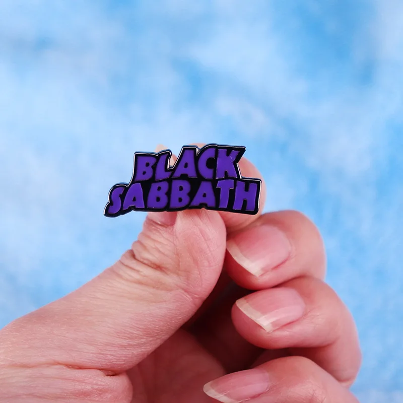 

Брошь из тяжелого металла в британском стиле