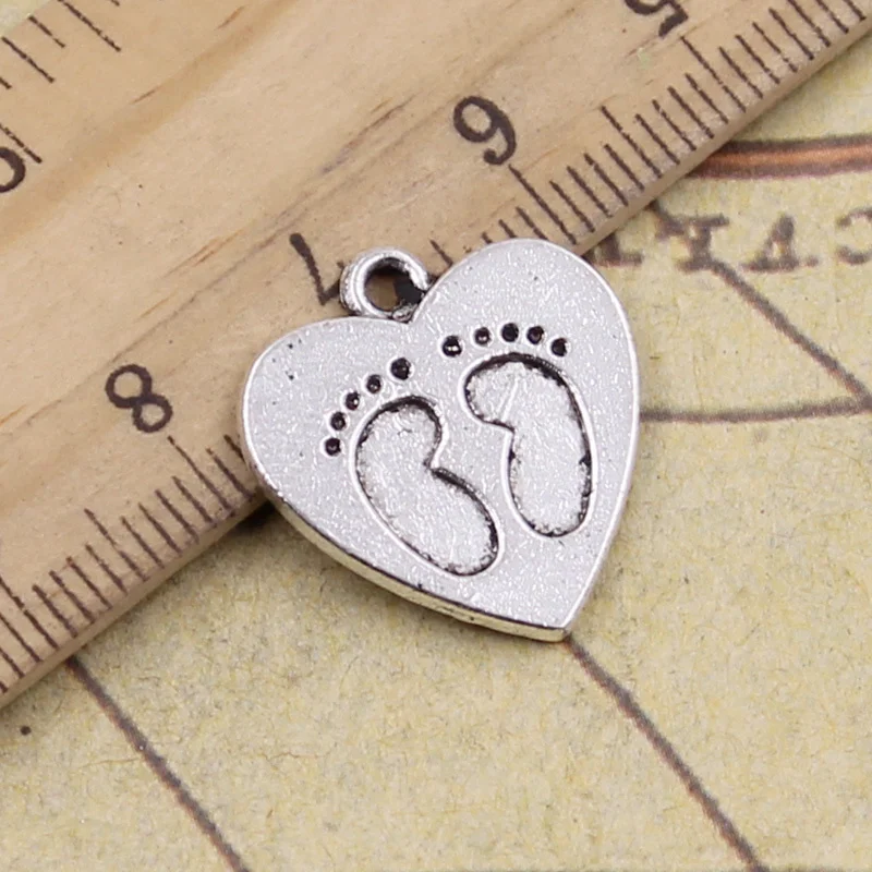 

15pcs Charms Heart Foot Prints 19x18mm Tibetan Bronze Silver Color Pendants Crafts Making Findings Antique Jewelry DIY Necklace