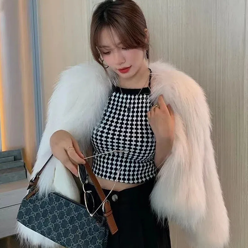 Women's winter faux fur coat imitation fox fur short long sleeves Top fashion temperament Fairy jacket women