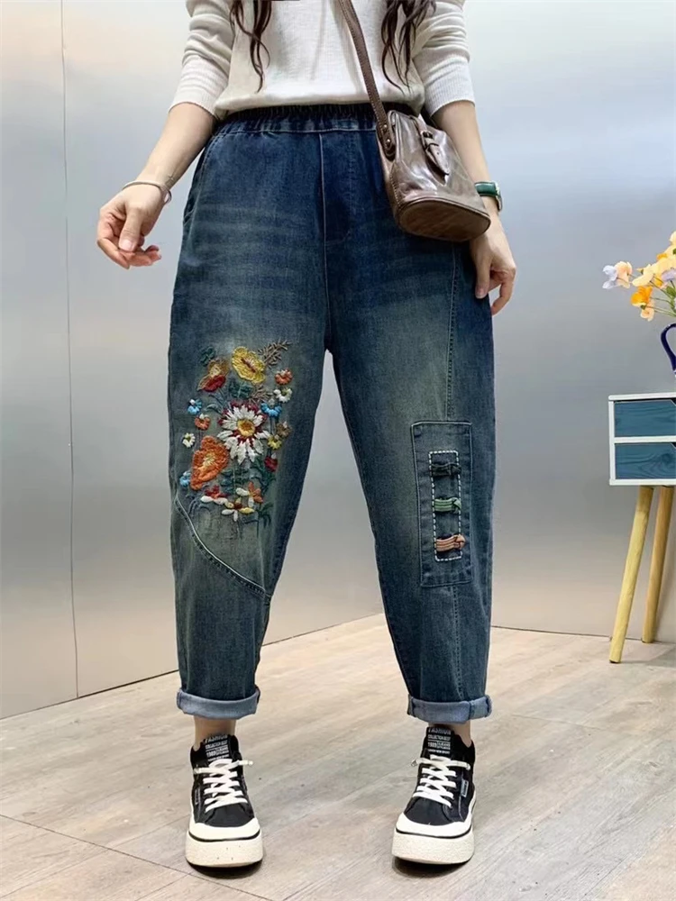 

Джинсы женские винтажные с цветочной вышивкой, свободные повседневные брюки из денима в ретро стиле, с эластичным поясом, весна