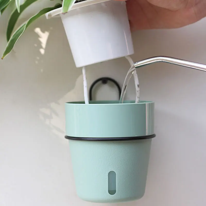 Двухслойный пластиковый цветочный горшок самополивающийся из хлопковой веревки