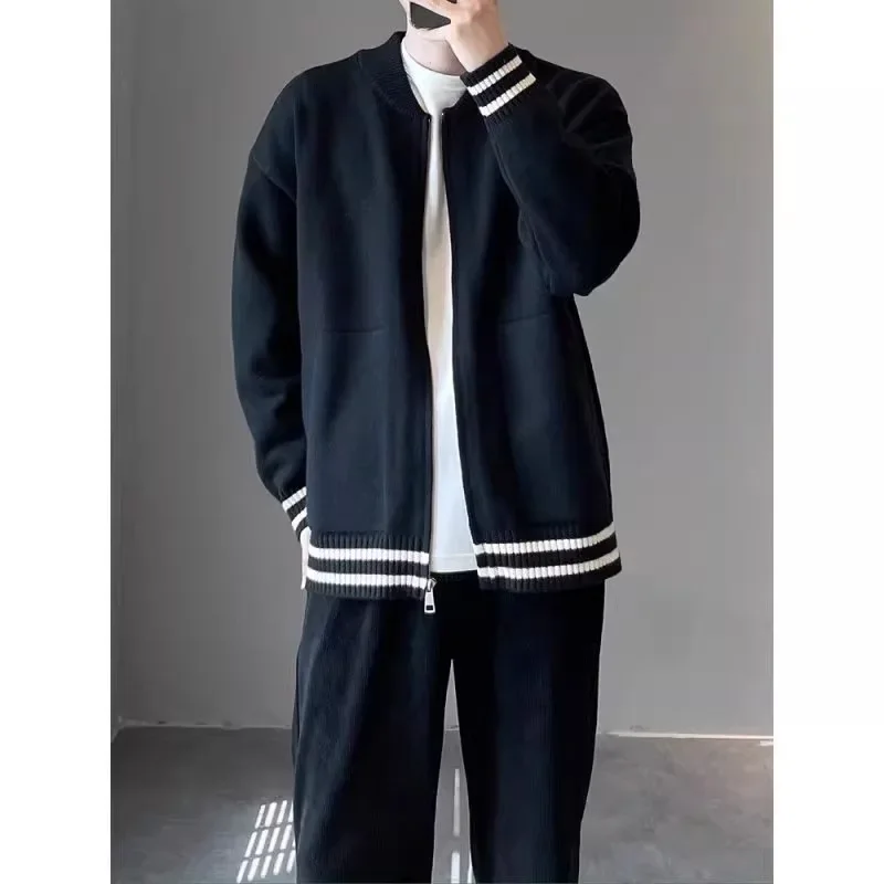 Вязаный кардиган с воротником-стойкой на молнии