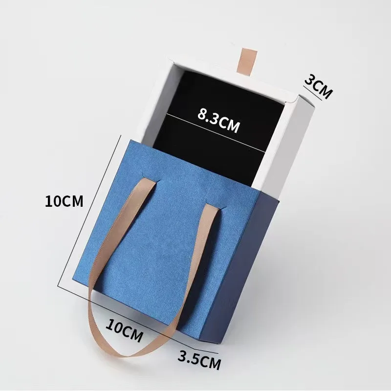 

Бумажная выдвижная шкатулка для украшений