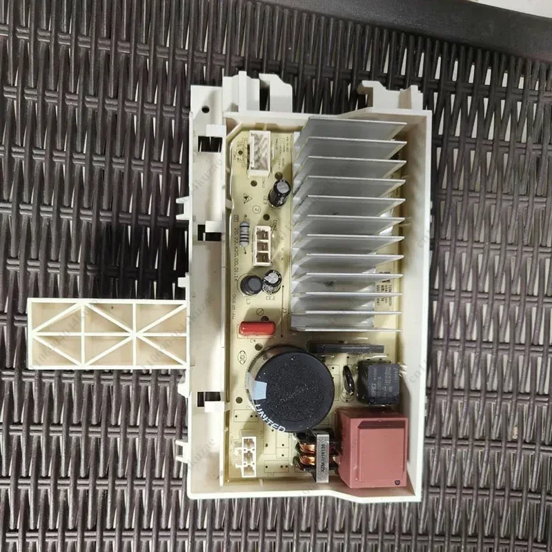 

Аксессуар для платы драйвера инвертора стиральной машины BD6201/3C102-000322/BD627202