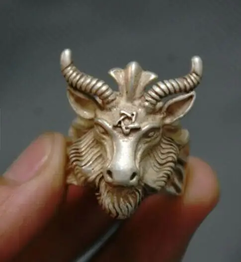 

3.5cm old China silver 12 benmingnian sheep head Jewelry Bracelet