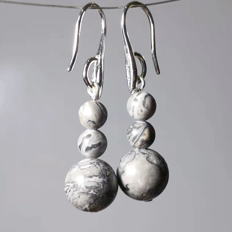 

RED SNAKE Gray Color Stone Round String Bead Earrings