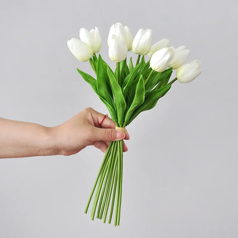 Букет искусственных тюльпанов 35 см 10 головок современное минималистичное