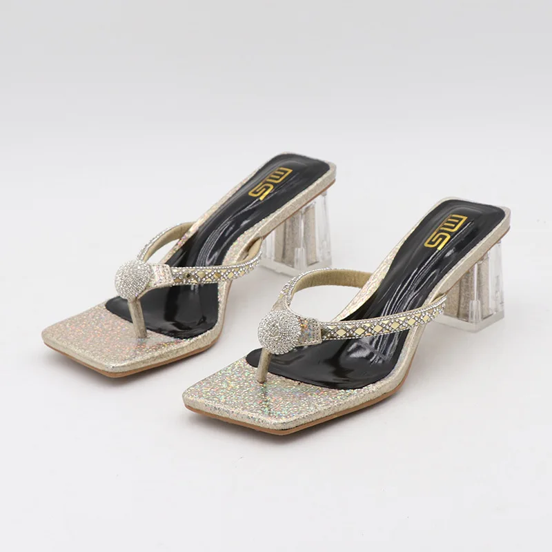 Шлепанцы женские на высоком каблуке квадратный носок сланцы большие размеры