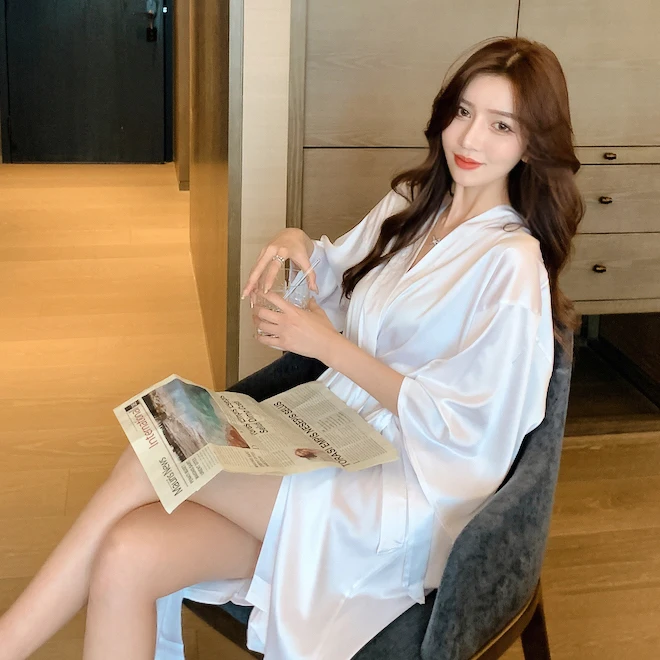 New summer ice silk short sleeved robe female sense summer long nightdress advanced ice silk pajamas