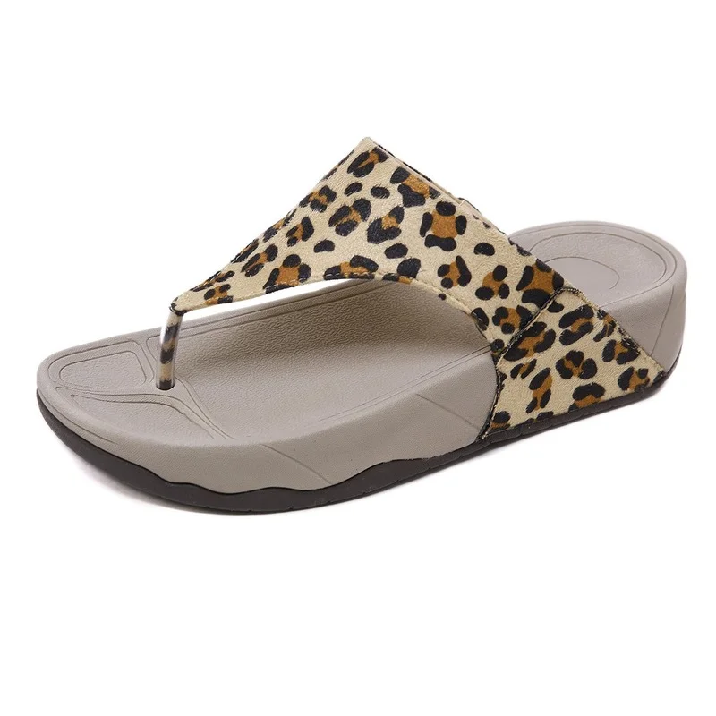 

European and Beautiful Shoes 2022 New Women's Snakeskin Leopard Print Wedge Heel Large Size Flip Flops Women's Shoes