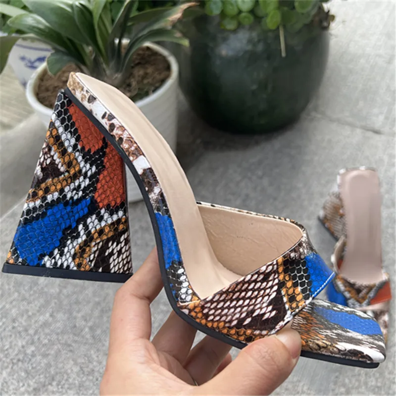 

Large Size Shoes for Women Sandals Ladies Square Head Snake Pattern Outdoor Heels Slippers Womens Shoes Female Pumps Sandalias