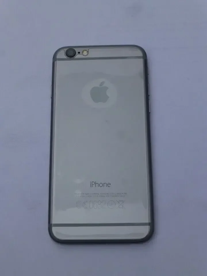 Смартфон Apple iPhone 6 1/16ГБ 1/32ГБ 1/64ГБ china б/у