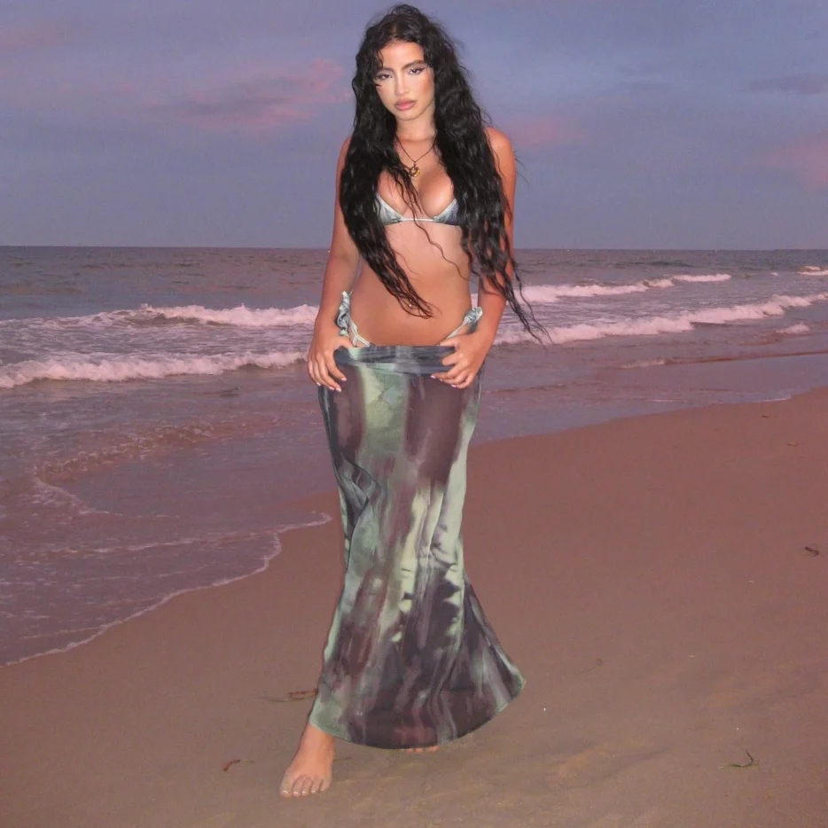 

Женский пляжный комплект из 3 предметов, зеленый комплект бикини и накидка с прозрачной сетчатой юбкой, пляжная одежда 2023