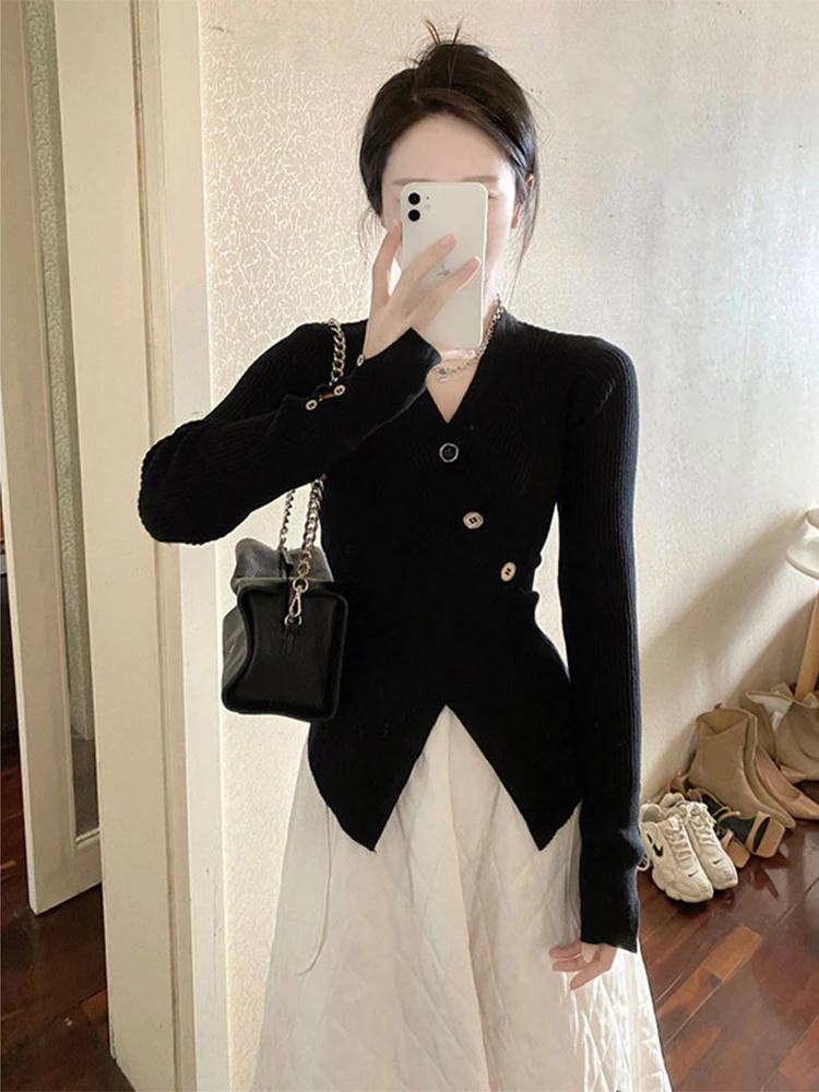2025 New Long-Sleeved Clothing for Spring Top Sweater Undershirt with Black inside Cardigan Coat Female Fall and Winter |
