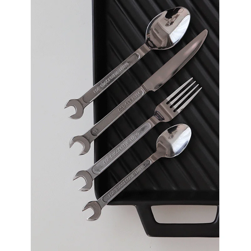 

Tableware Stainless Steel 4Pcs Flatware Wrench Cutlery Set Dinnerware Set Knife Fork Spoon For Kitchen Accessories