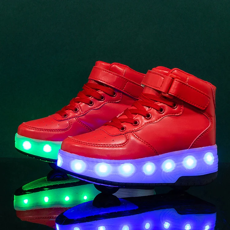 

2021 hot modelsArtificial Leather Roller Black Flash Skates Shoes Woman Man Ourdoor Sports Shoes