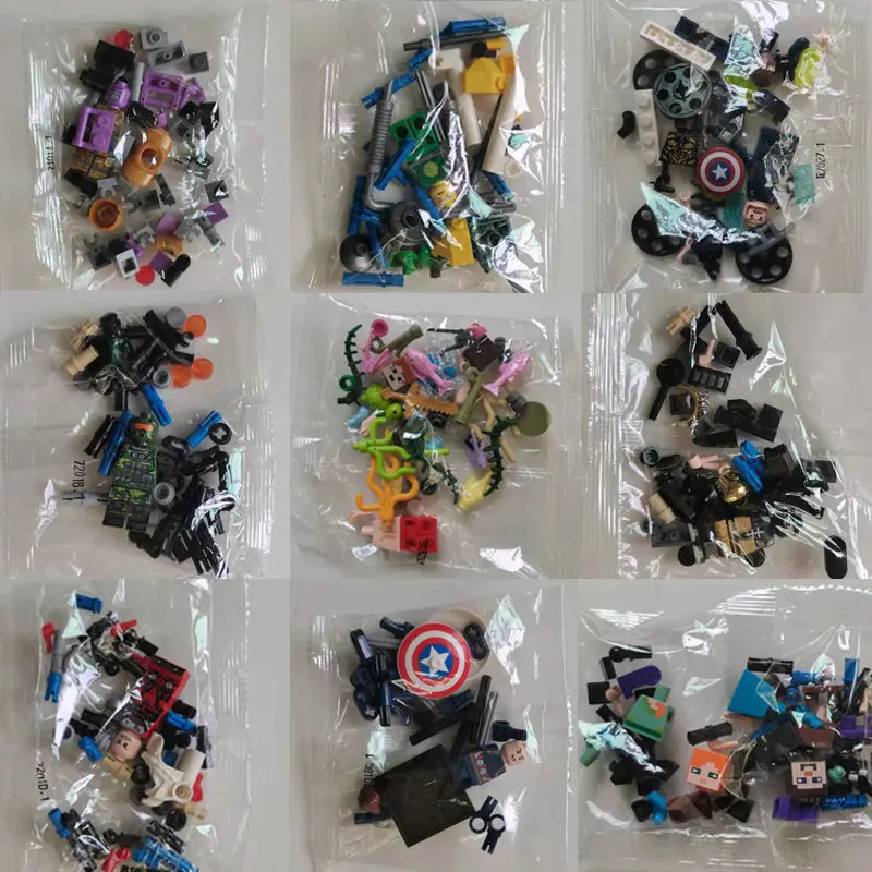 

Wholesale 20pcs Random Flea Market Building Blocks Bricks Party Gifts Toys for Children