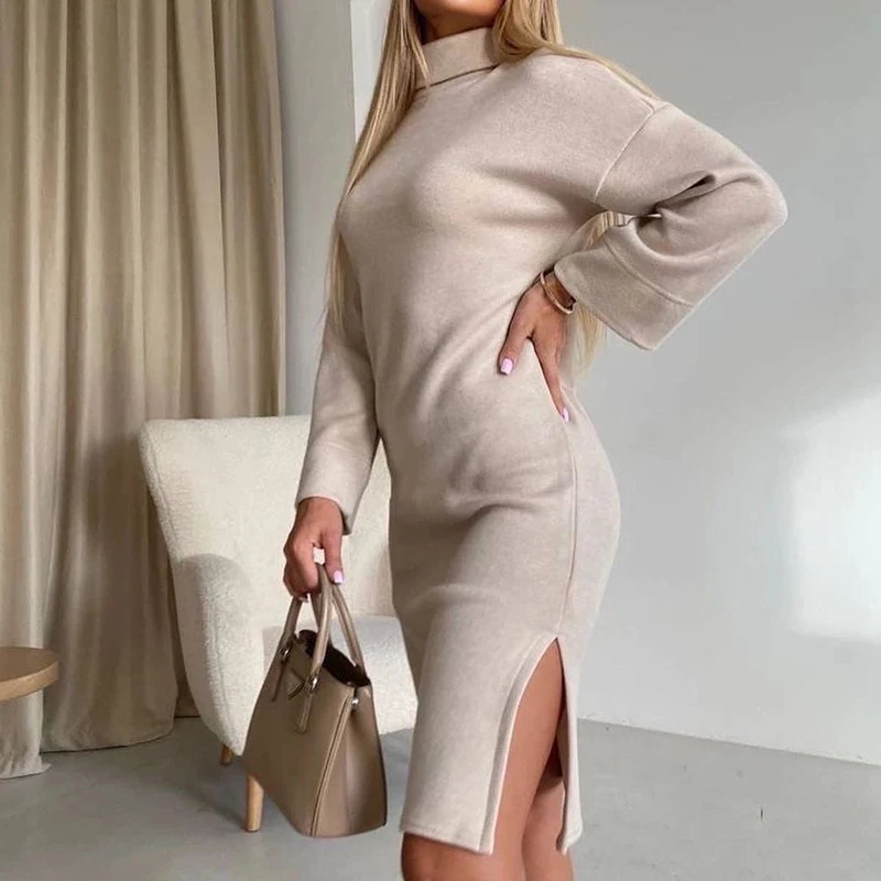 

Женское зимнее платье-свитшот с длинным рукавом и разрезом по бокам