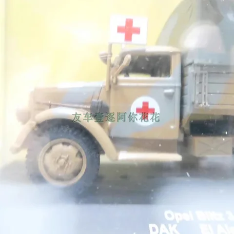 WELLY Opel Red Cross Ambulance 1:43