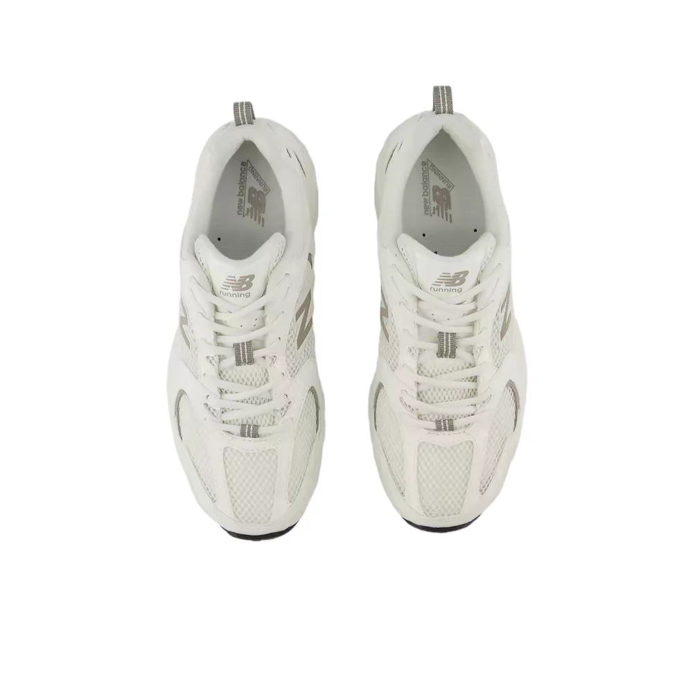 Фото Кроссовки New Balance NB530 унисекс для города и бега – бело-серые, с комфортной амортизацией и прочной подошвой U530CSB №3