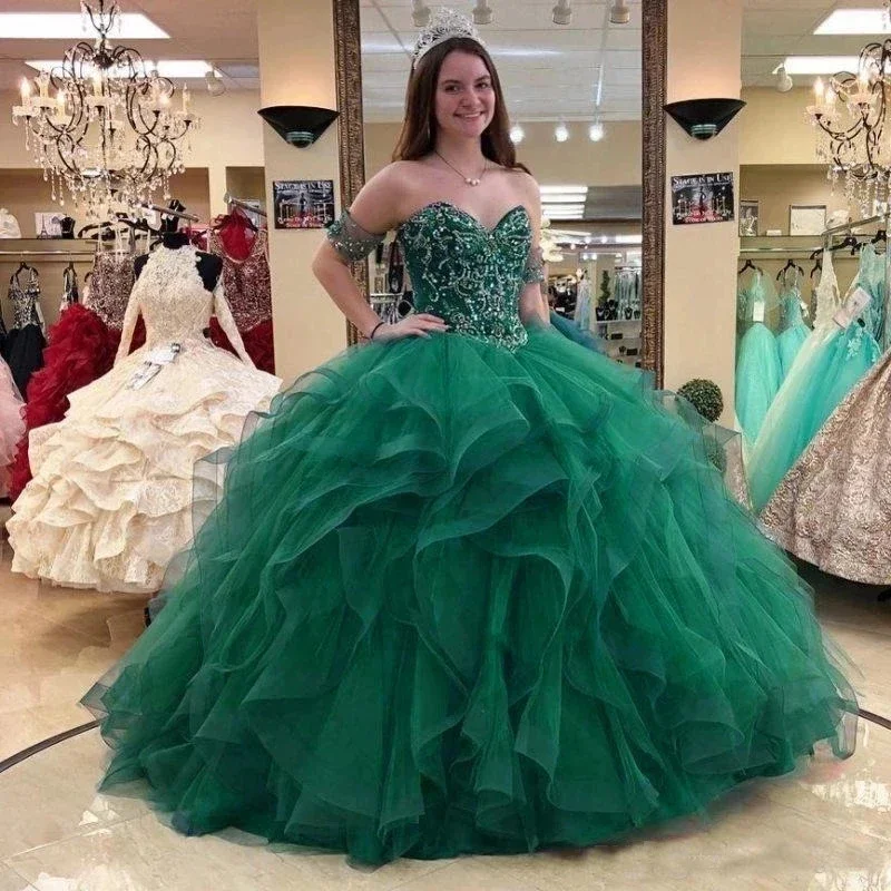 

Green Sweetheart Lace Up Quinceanera Dresses For 15 Girls Party Shiny Beading Floor-Length Princess Birthday Gowns