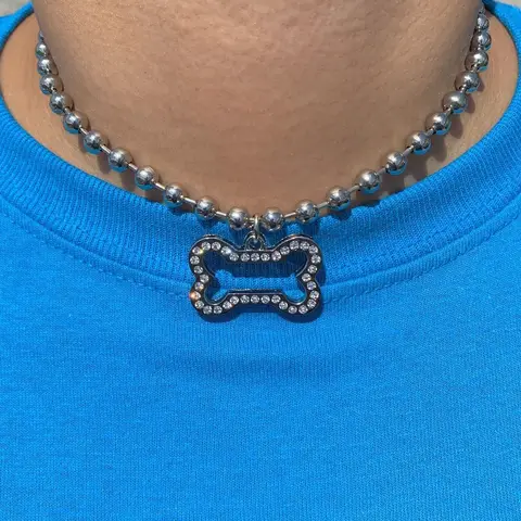 Костяное ожерелье с кристаллами