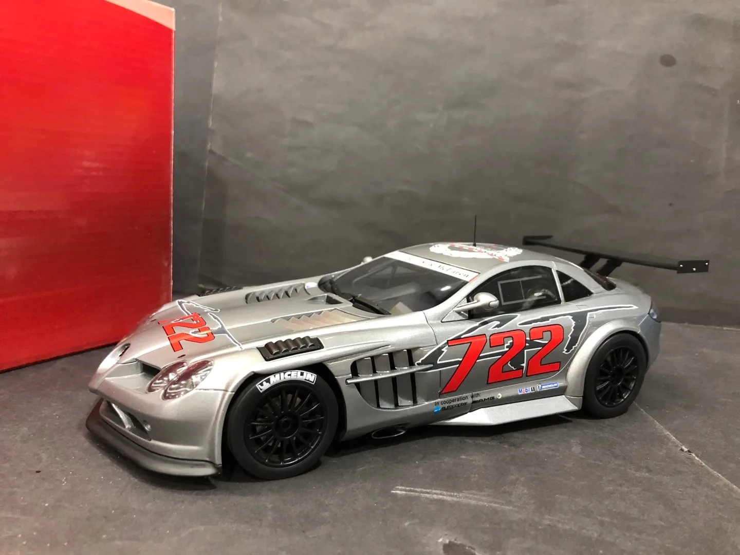 

GT SPIRIT 1: 9 Benzs s63 коллекционные игрушки из литья под давлением