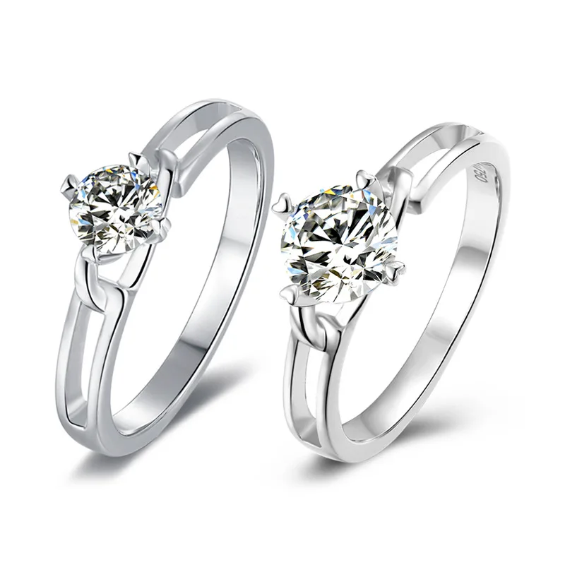 

Женское кольцо с муассанитом, из серебра 925 пробы