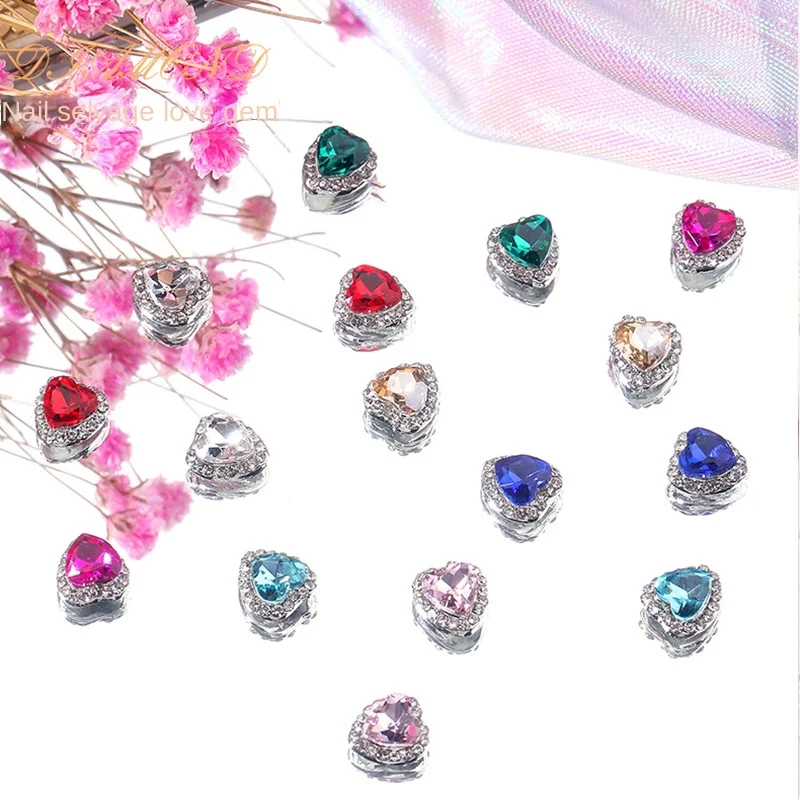 

10PCS Nail Art Alloy Jewelry Diamond Jewelry Wholesale Three-dimensional Love Diamond Retro Heart Shaped Nail Decoration Accesso