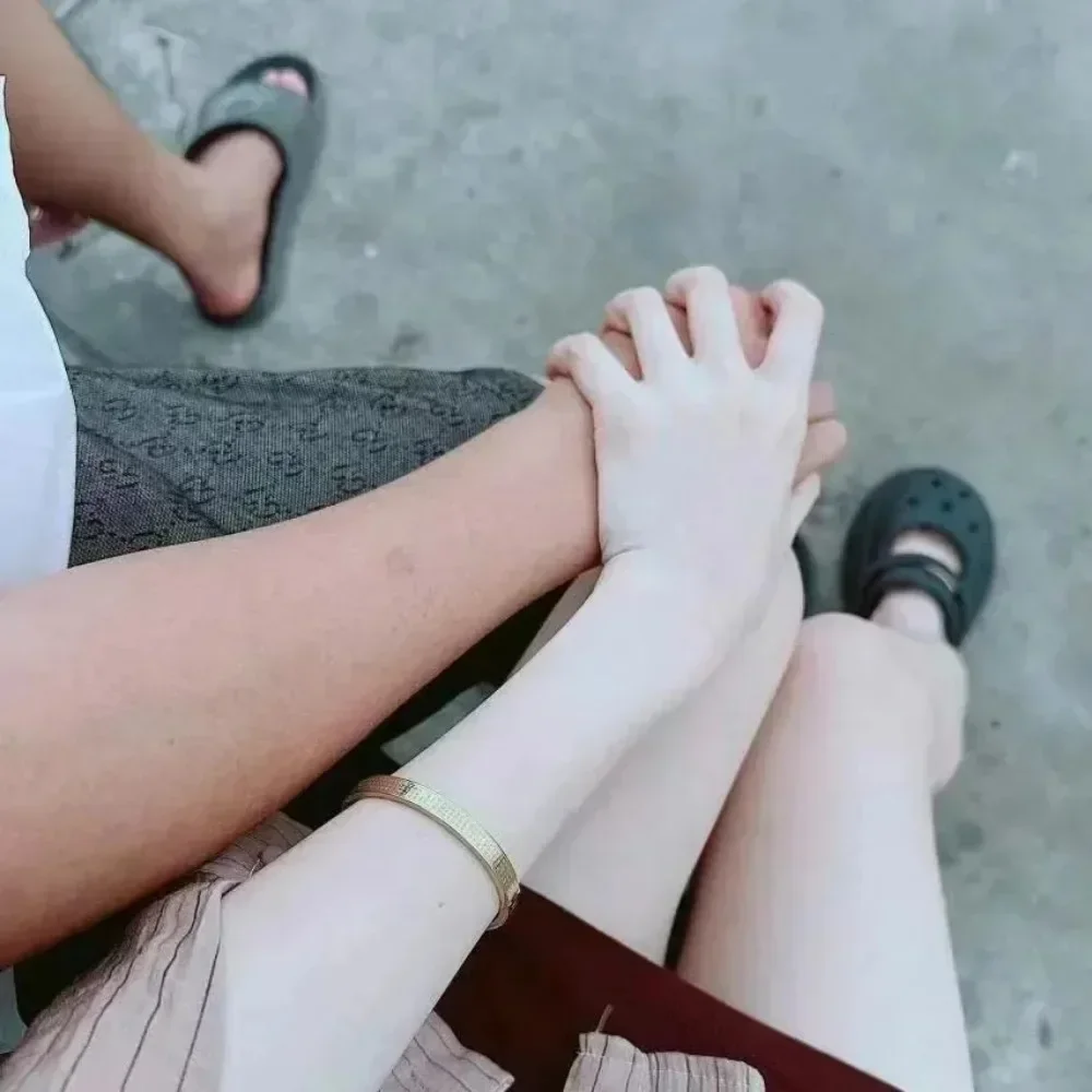 Тональная основа для лица H uzun 900г