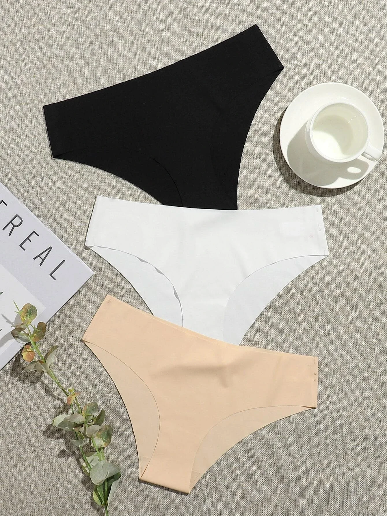 

Women Lace Embroidery Briefs 2021 Hot Sale Fashion Underwear Panties Female Ladies Underpants Transparent Briefs Birthday Gift