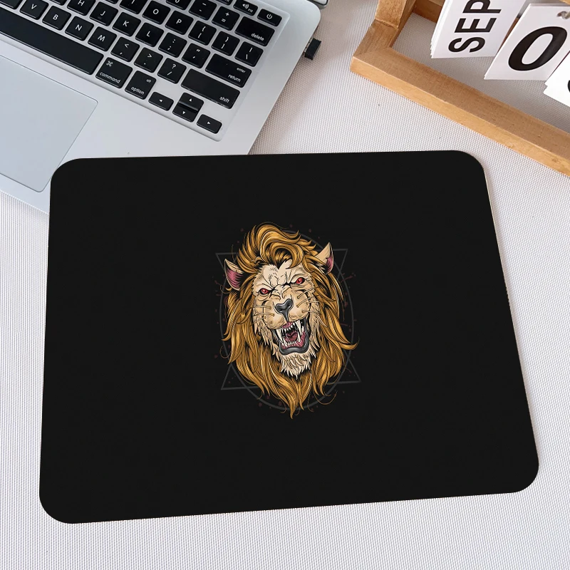 

Small Mouse Pad Ins Animal Head Cool Game Computer Mousemat Desk Desktop Carpet Computer Keyboard Accessories Square Mouse Pads