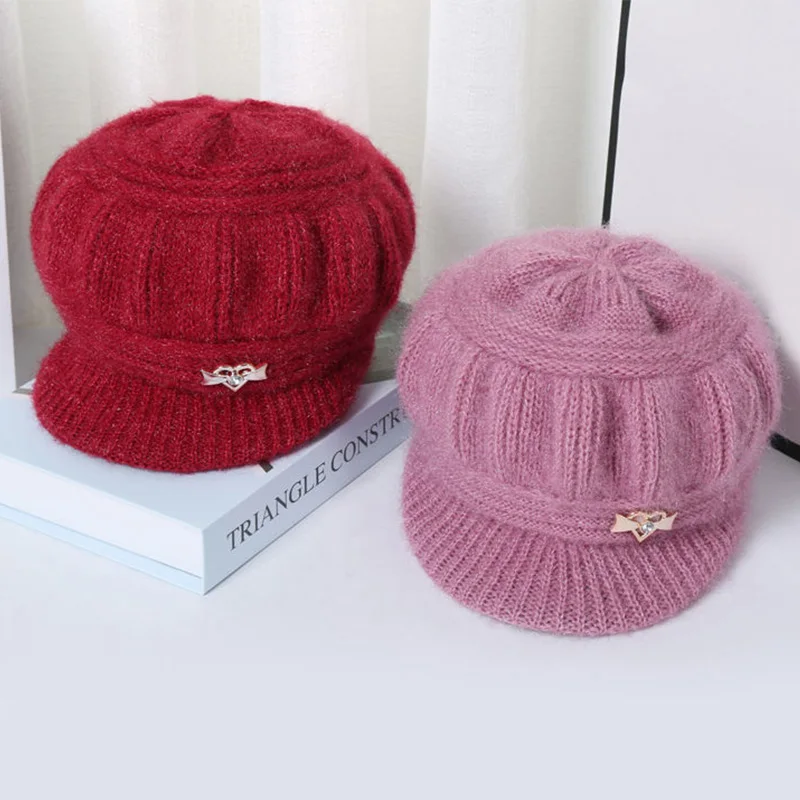

Winter Hats For Women Short Brim Fashion Hats Peaked Cap Beanie Hats Winter Warm Grandma Knitted Cap Luxury Fur Hat Woolen Cap