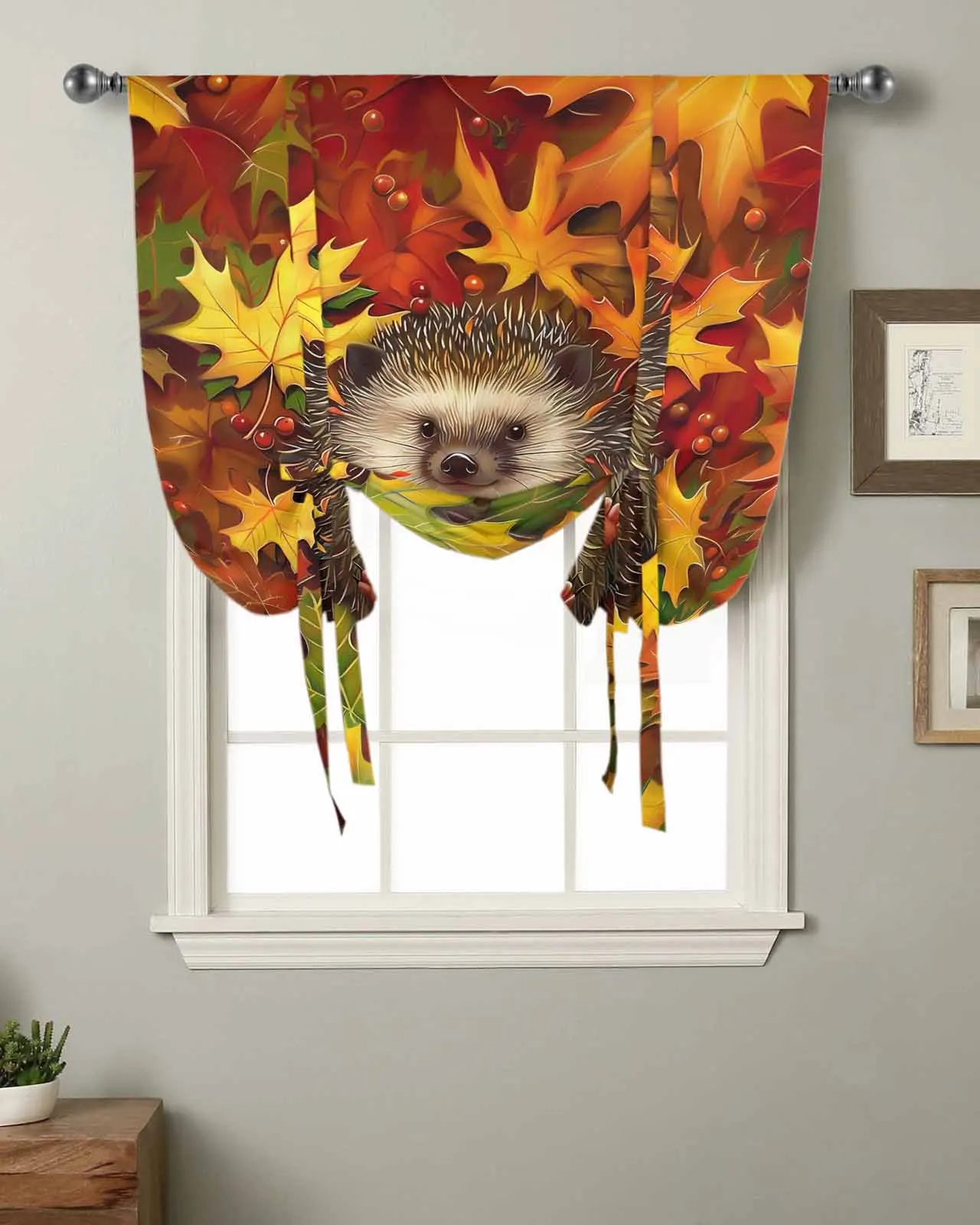 Осенняя занавеска на окна в виде кленового листа с ежиком для гостиной спальни