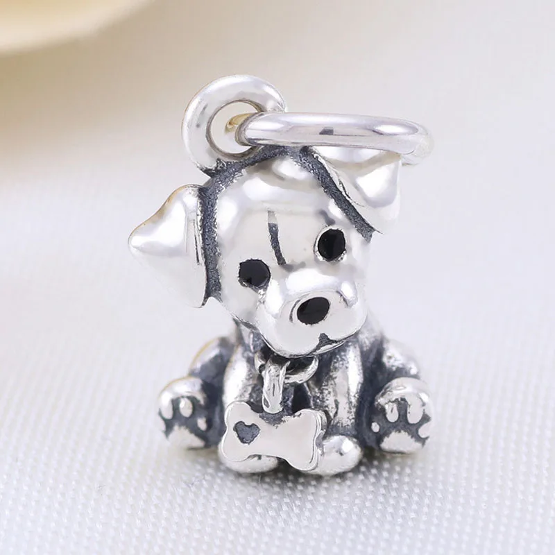 Подвеска из серебра 925 пробы с черной эмалью в виде щенка лабрадора