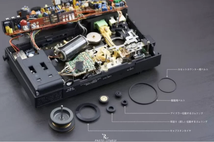 Полный комплект резиновых деталей для WM-D6C Walkman (5 шт.): кольцо-шкворень, 2 шкива, два ремня. (art.: 3920d90dec6da) - 3920d90dec6da