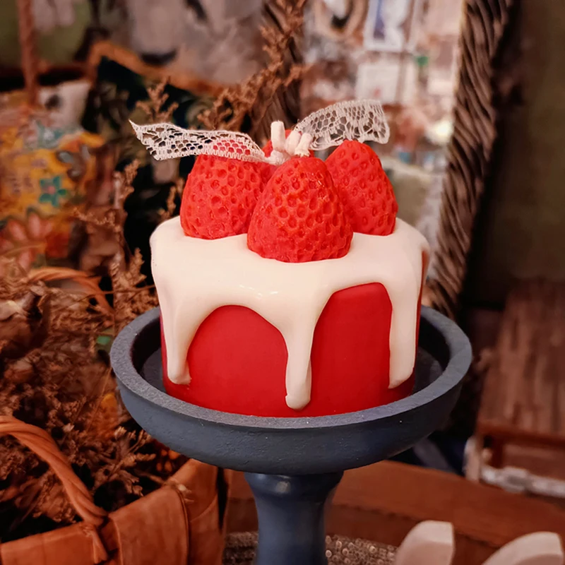 

Strawberry Cake Candles Scented Dessert Food Candles Fragrant for Coffee Shop Decorative Christmas Candles Home Decoration