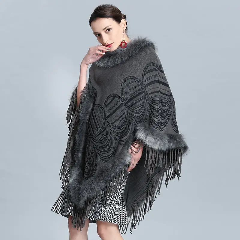 

Women Winter Coats Batwing Fluffy Sleeve Capes Elegant Jacket Lady Woolen Overcoat Capes Fox Fur Collar Warm Ponchos Shawl