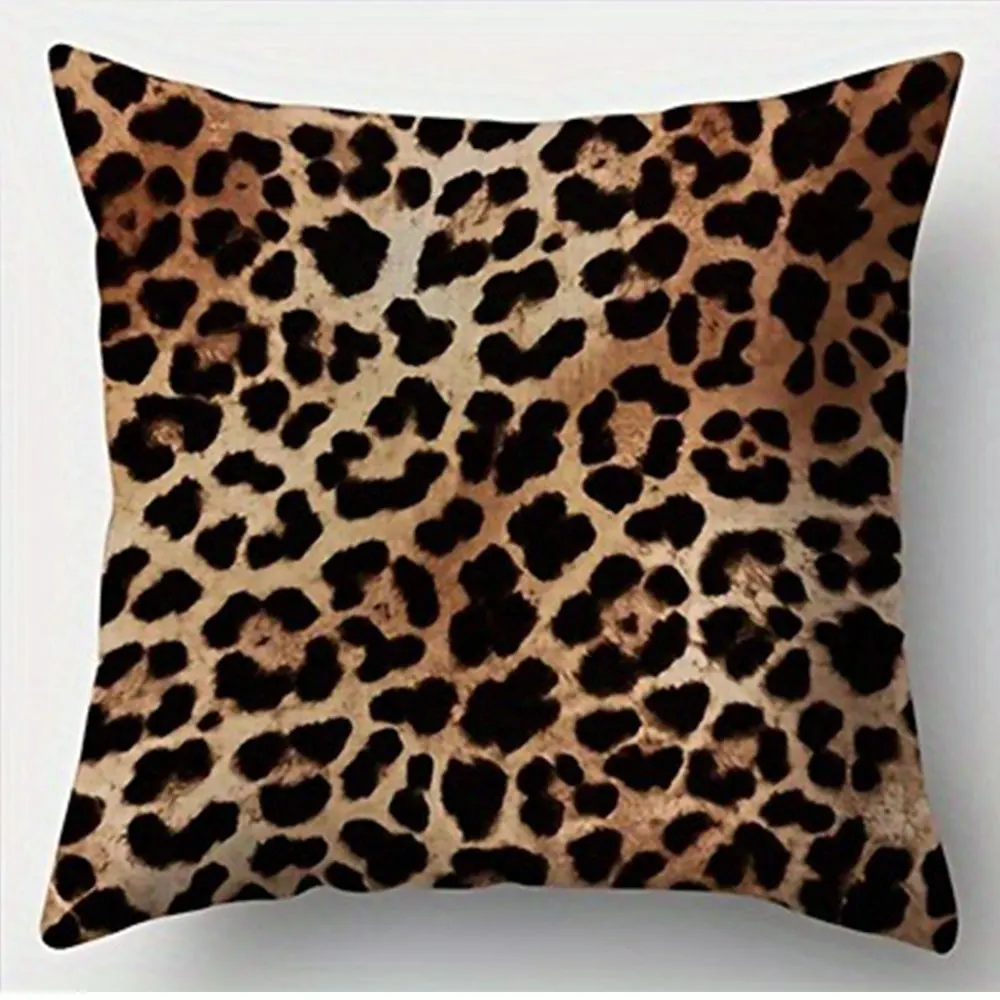 

Полиэстерная наволочка черная белая геометрический рисунок